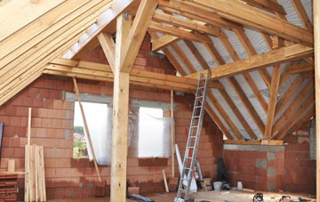 Lanton attic trusses